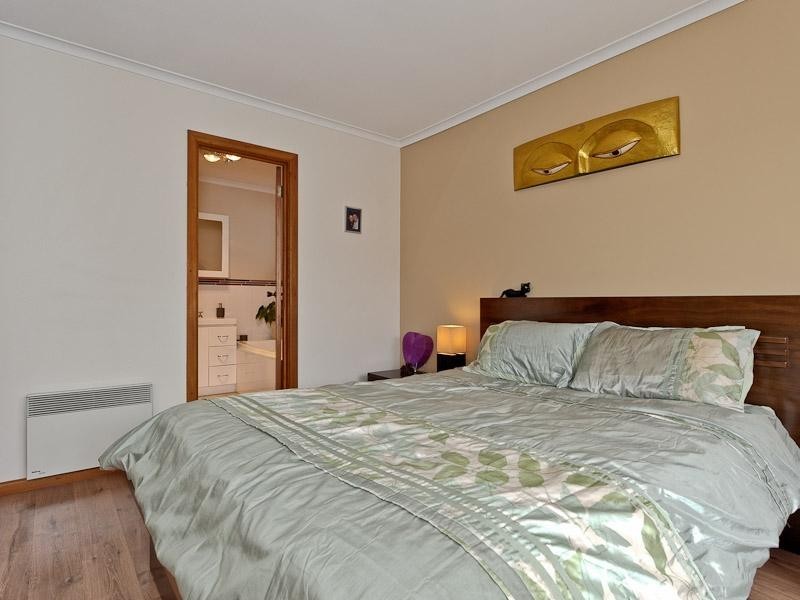 Mount Stuart TAS 7000