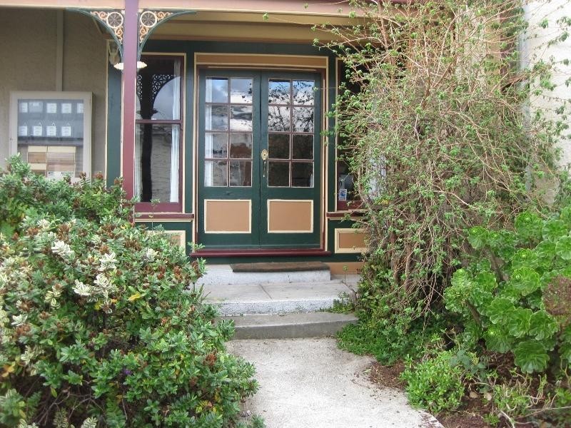 2/23 STOKE STREET, New Town TAS 7008