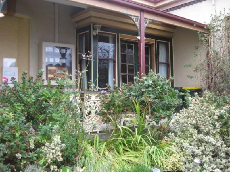 2/23 STOKE STREET, New Town TAS 7008