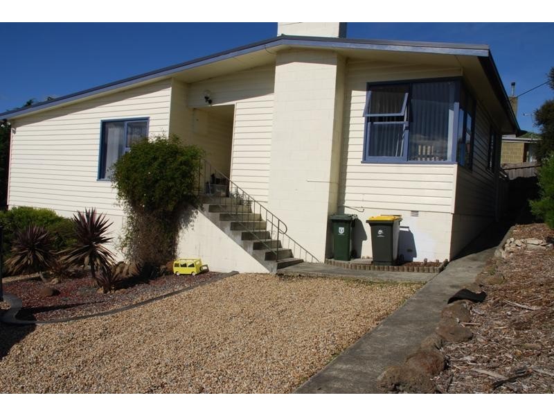 5 Derinya Street, Mornington TAS 7018