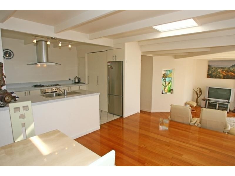 Unit 1/14 Capri Drive, Sandy Bay TAS 7005