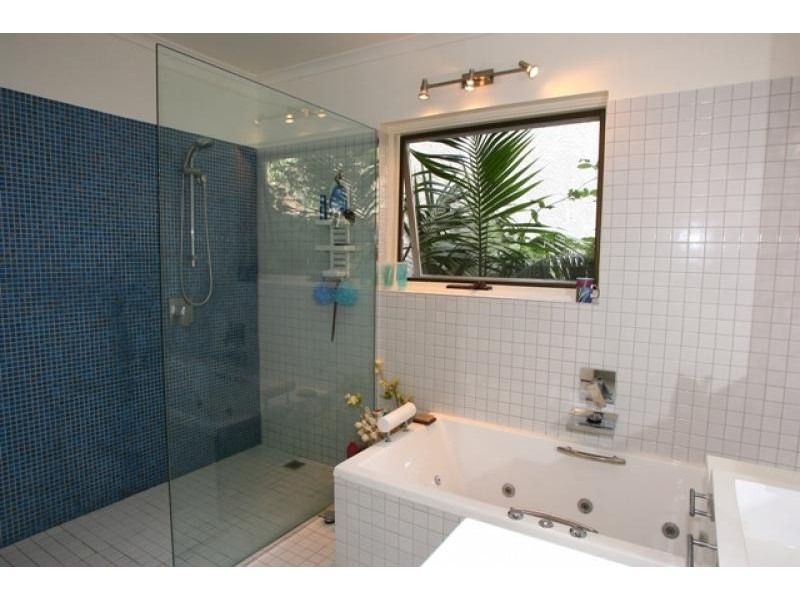 Unit 1/14 Capri Drive, Sandy Bay TAS 7005