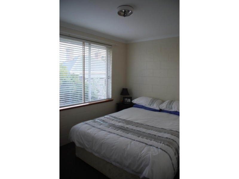 Unit 6/8 Beltana Street, Lindisfarne TAS 7015