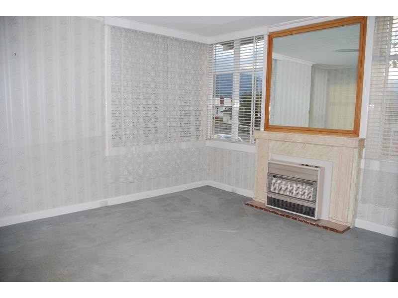 18 East Derwent Highway, Rose Bay TAS 7015