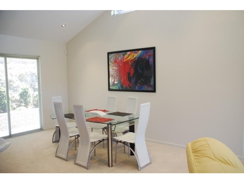 325A Churchill Avenue, Sandy Bay TAS 7005