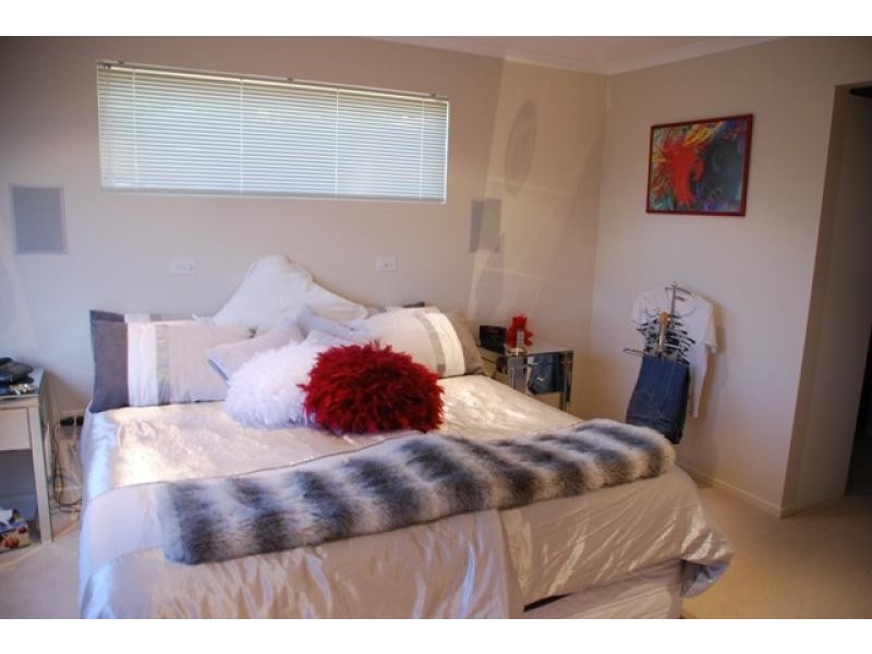 325A Churchill Avenue, Sandy Bay TAS 7005
