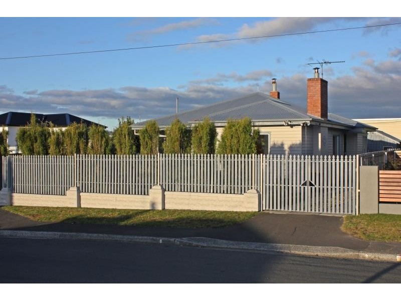 1 EASTON AVENUE, West Moonah TAS 7009