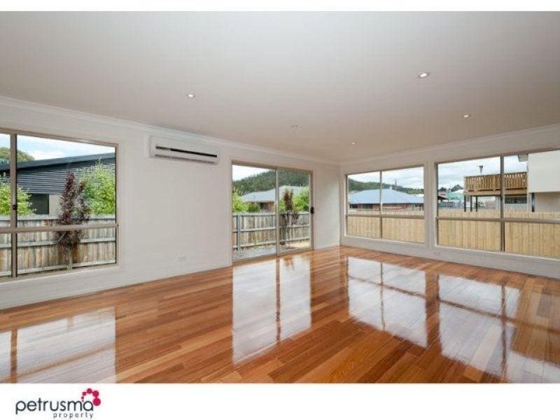 12 Sundown Place, Geilston Bay TAS 7015