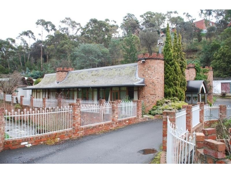 52 Creek Road, Lenah Valley TAS 7008