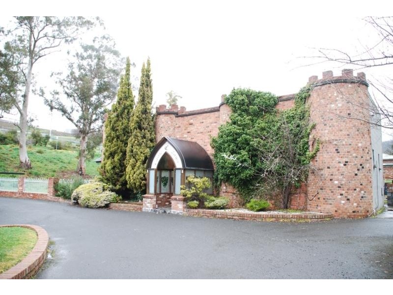 52 Creek Road, Lenah Valley TAS 7008