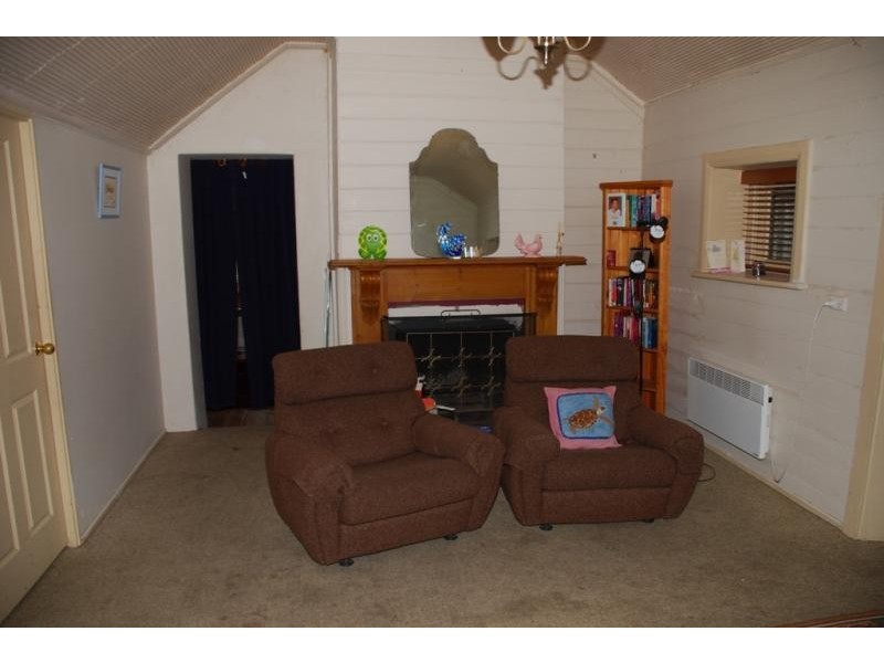 52 Creek Road, Lenah Valley TAS 7008
