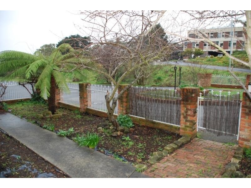 52 Creek Road, Lenah Valley TAS 7008