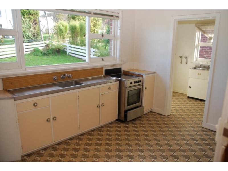 Mount Stuart TAS 7000