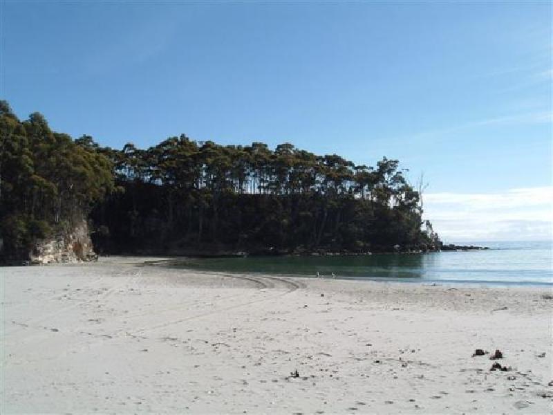 ADVENTURE BAY  #B1064, Adventure Bay TAS 7150