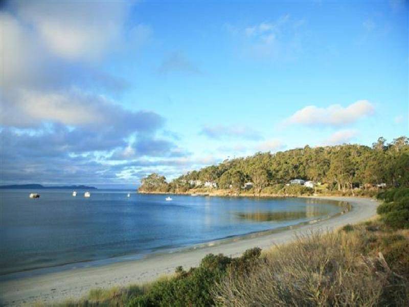 Adventure Bay TAS 7150