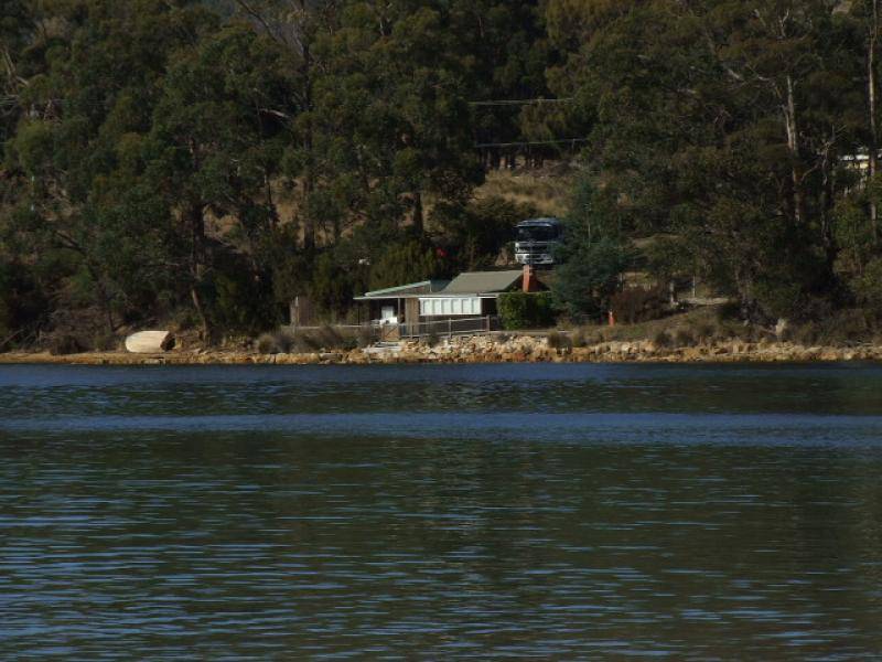 Police Point TAS 7116