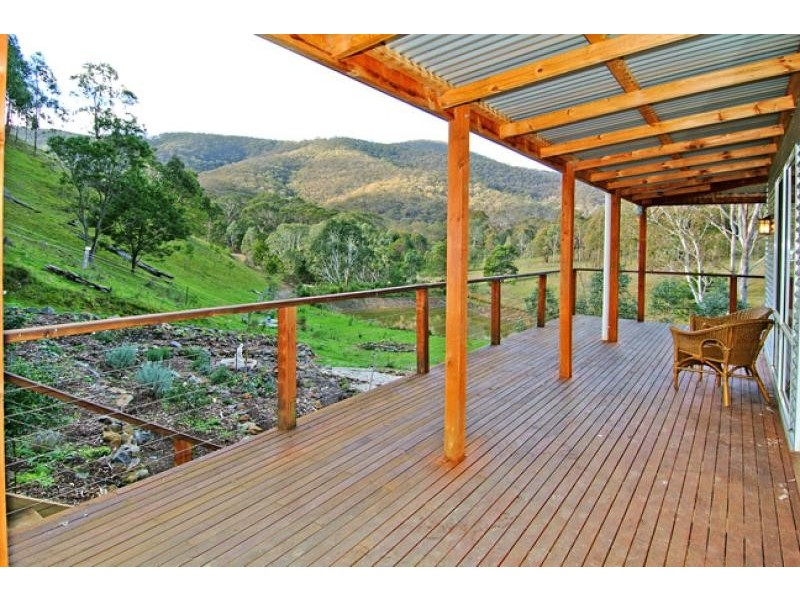 525 Davis Road, Broadford VIC 3658