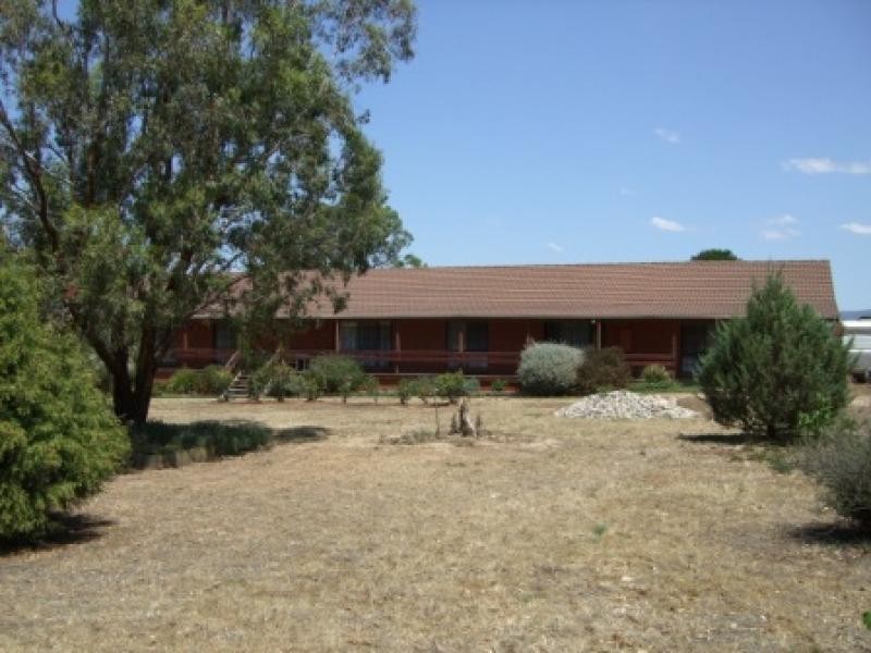 360 KOBYBOYN ROAD, Seymour VIC 3660