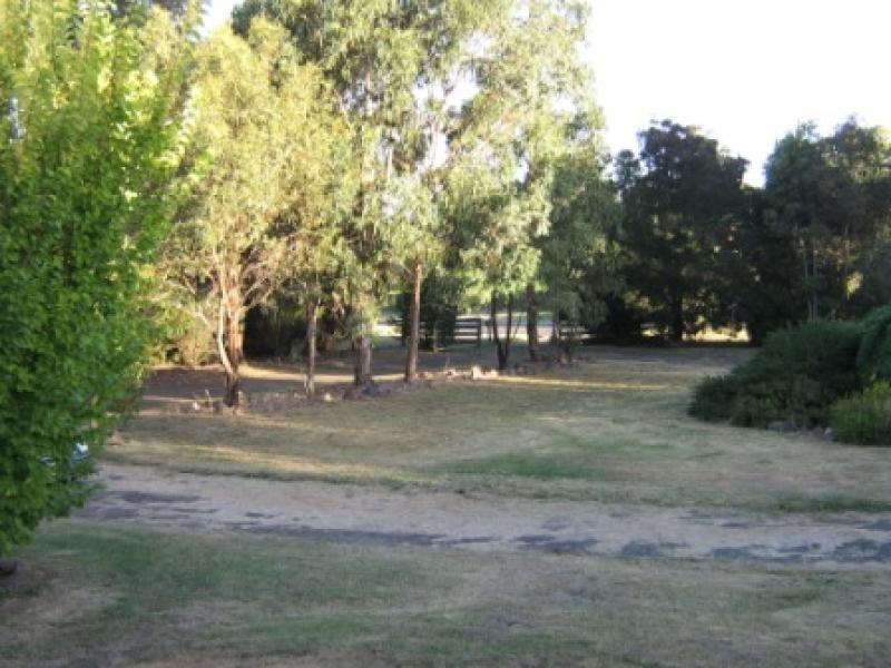 45 MELROSE DRIVE, Kilmore VIC 3764