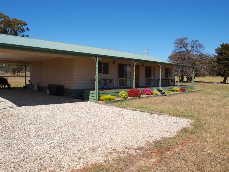 85 COWLES ROAD, Seymour VIC 3660