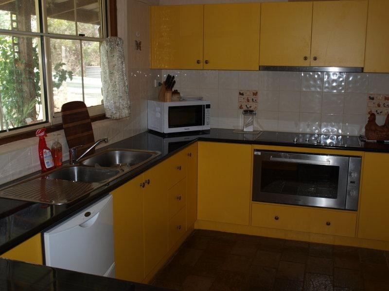 65 Heywoods Road, Seymour VIC 3660