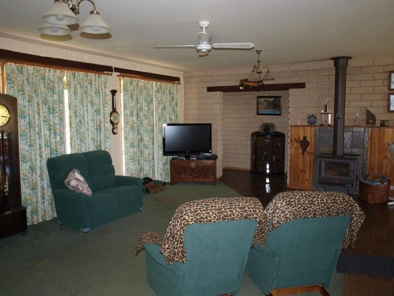 65 Heywoods Road, Seymour VIC 3660