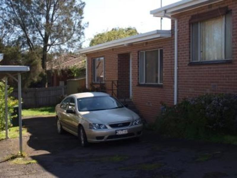 Unit 5/28 Victoria Parade, Kilmore VIC 3764