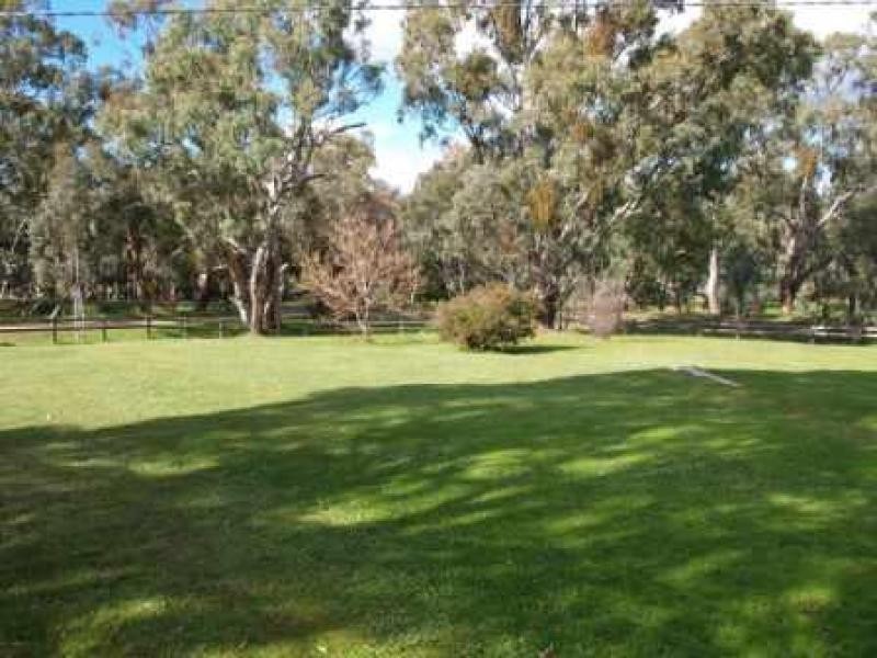 21 Bridge Street, Pyalong VIC 3521