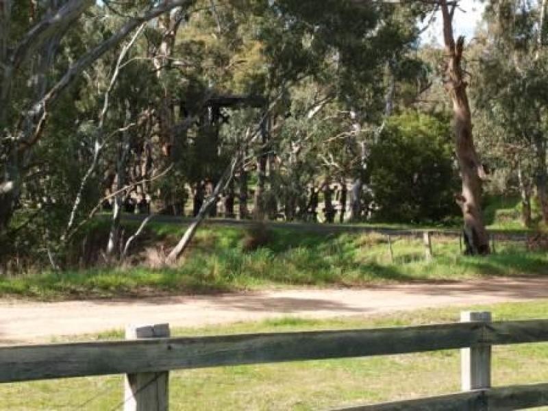 21 Bridge Street, Pyalong VIC 3521
