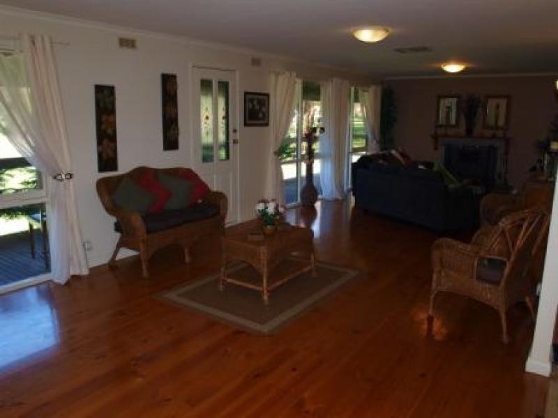 21 Bridge Street, Pyalong VIC 3521