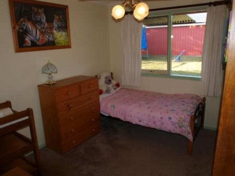 15 Wallis Road, Broadford VIC 3658