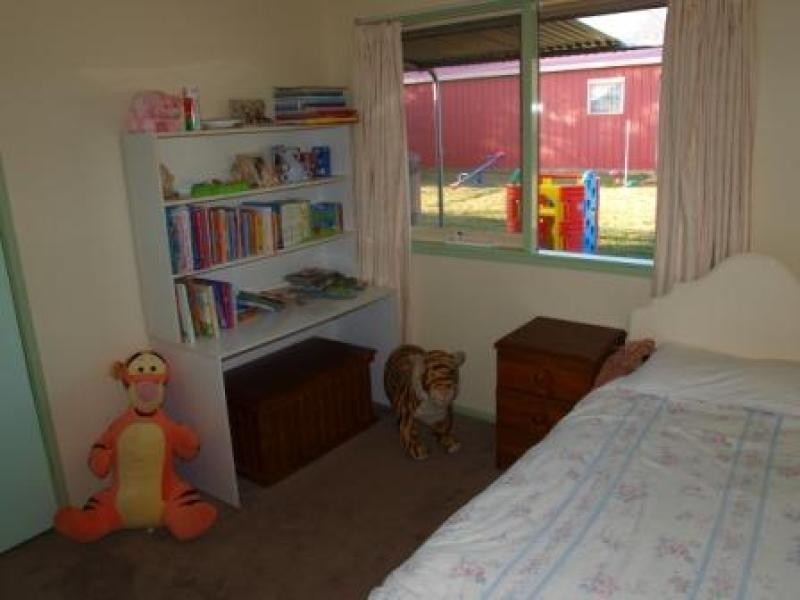 15 WALLIS ROAD, Broadford VIC 3658