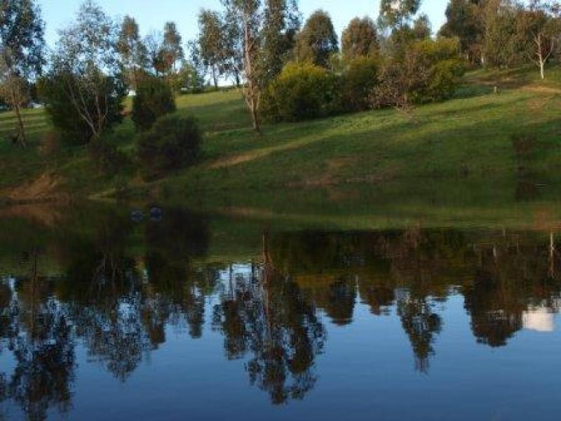 15 WALLIS ROAD, Broadford VIC 3658