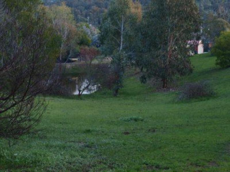 15 WALLIS ROAD, Broadford VIC 3658