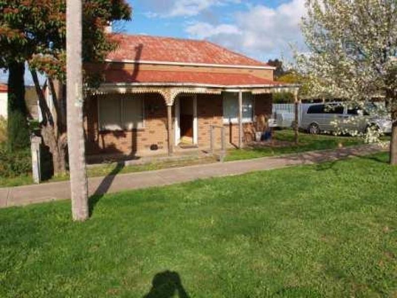 36 Hamilton Street, Kilmore VIC 3764