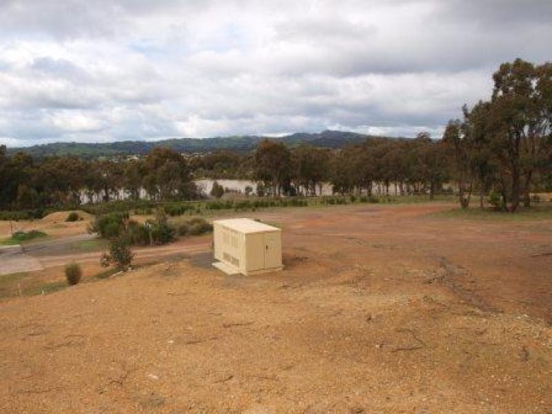 18 Lakeview Drive, Broadford VIC 3658