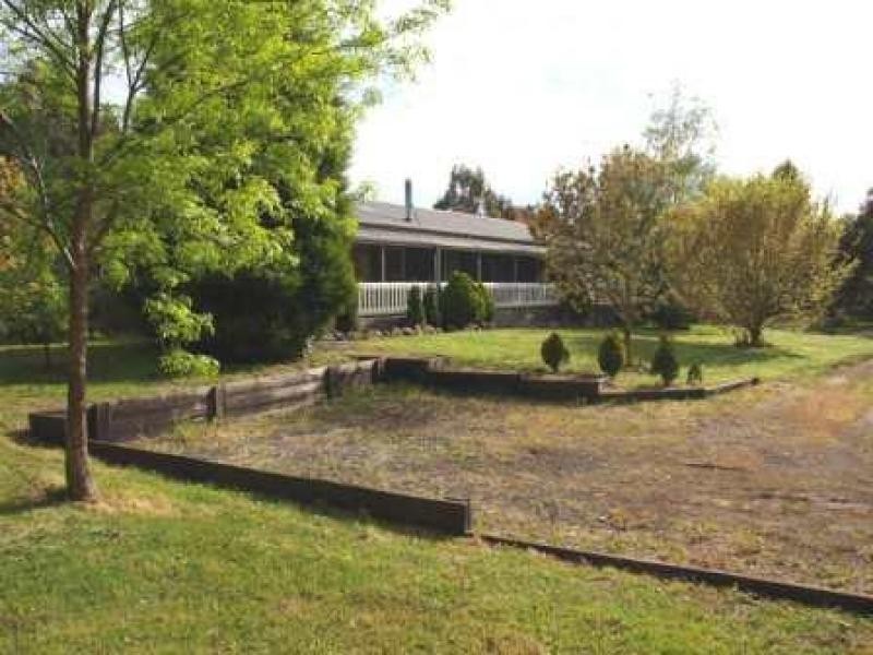 45 Melrose Drive, Kilmore VIC 3764