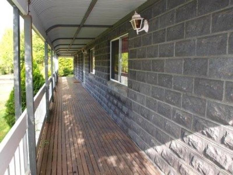 45 Melrose Drive, Kilmore VIC 3764