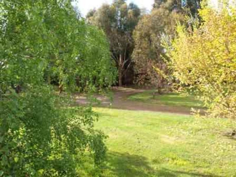 45 Melrose Drive, Kilmore VIC 3764
