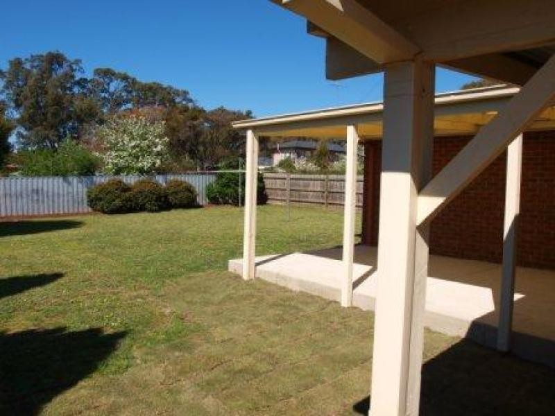 12 Horace Court, Broadford VIC 3658