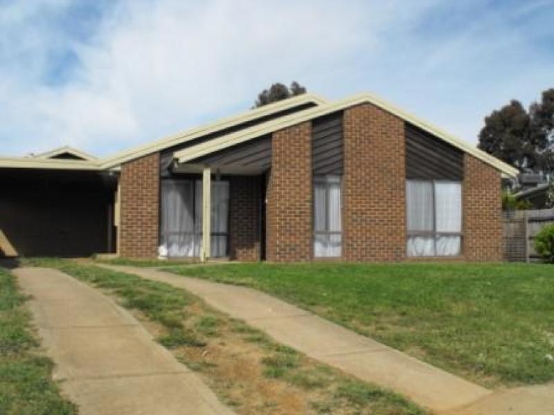 4 Freestone Court, Kilmore VIC 3764