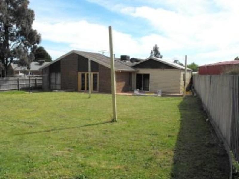 4 Freestone Court, Kilmore VIC 3764