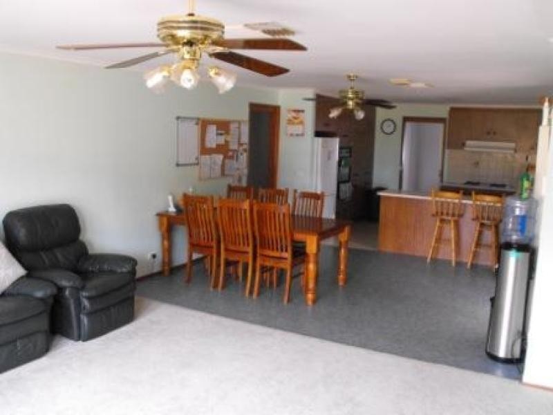 4 Freestone Court, Kilmore VIC 3764