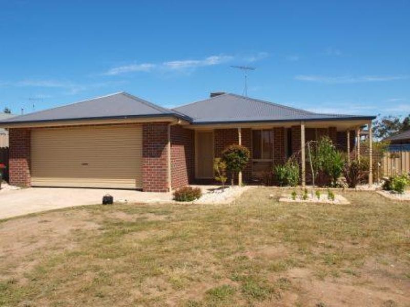 10 Pontisford Court, Kilmore VIC 3764