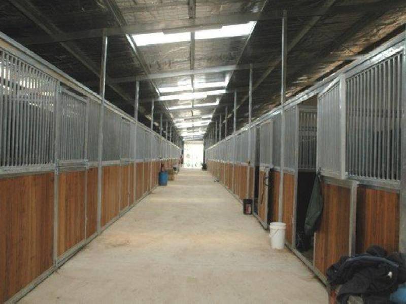 33 MAURICE ROAD, Wandin North VIC 3139