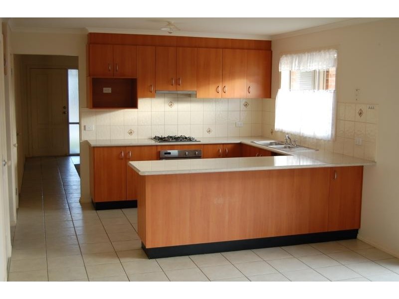 358 CENTENARY AVENUE, Melton VIC 3337