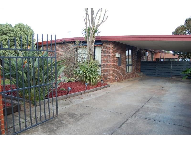 9 Corella Avenue, Melton VIC 3337