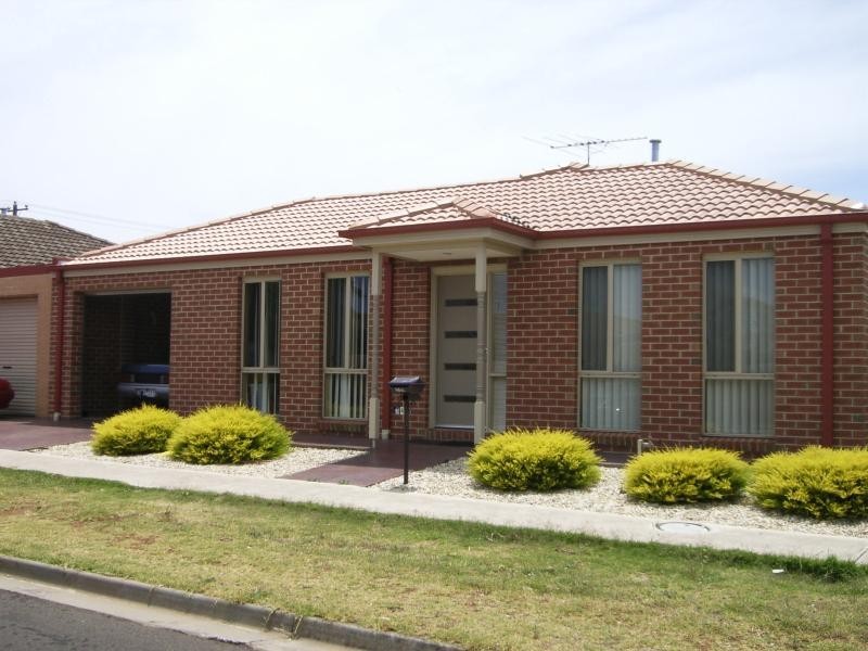 34 Cassia Road, Melton VIC 3337