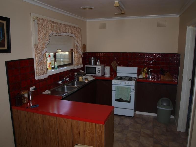 Melton South VIC 3338
