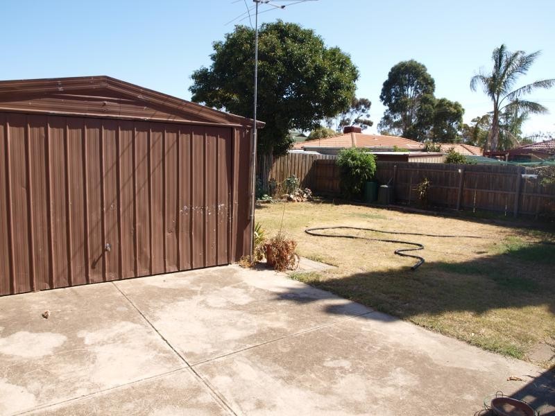 Melton South VIC 3338